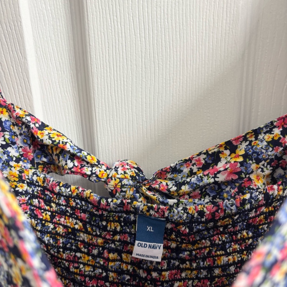 Old Navy Tiered Fit & Flare Maxi Dress XL Floral Smocked Short Sleeve Pockets - Picture 2 of 6